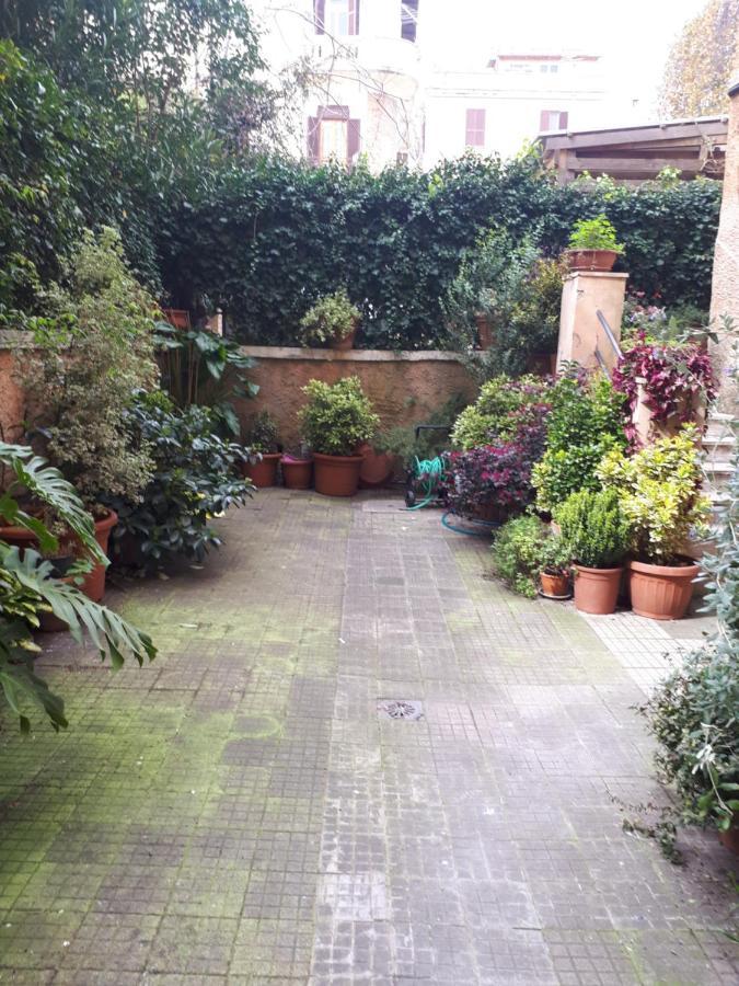 Tra Gianicolo E Trastevere โรม ภายนอก รูปภาพ